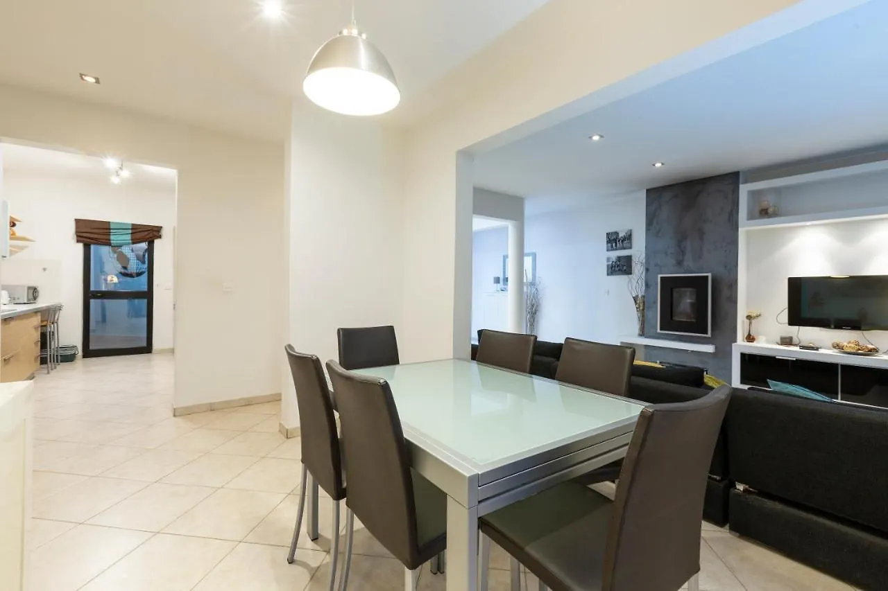 Spacious 3Br Apt In Prime Location Of St Julians By 360 Estates Appartement San Ġiljan
