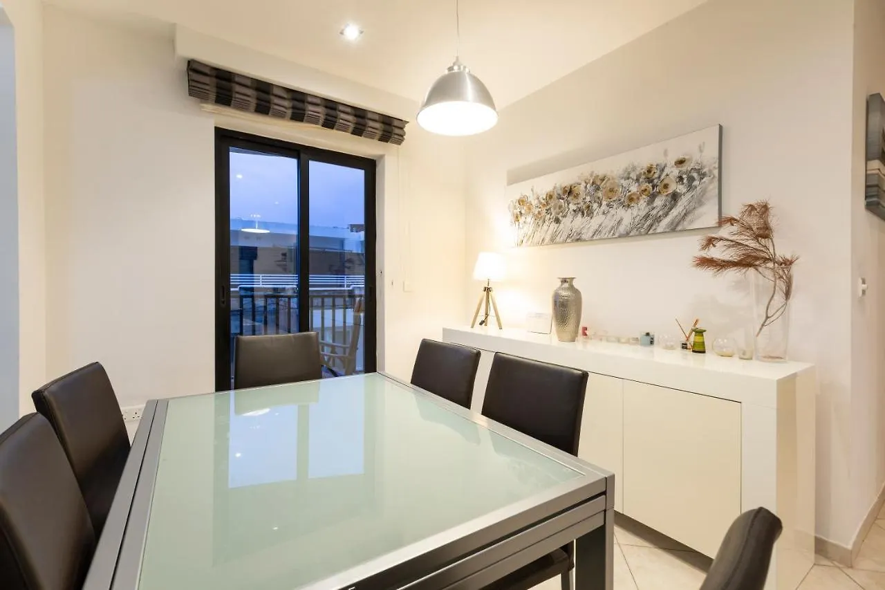 Spacious 3Br Apt In Prime Location Of St Julians By 360 Estates Appartement San Ġiljan